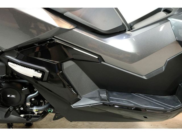 honda - adv-350