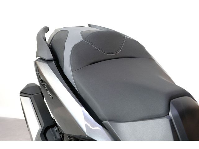 honda - adv-350