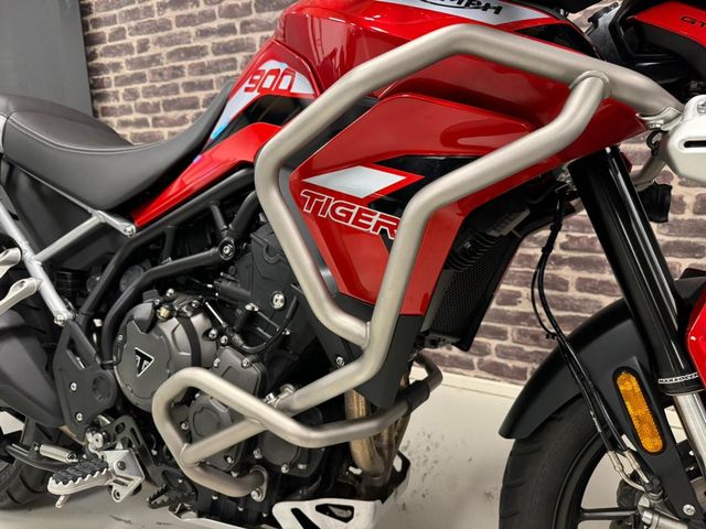triumph - tiger-900-gt-pro