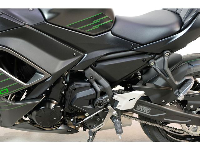 kawasaki - ninja-650-sport