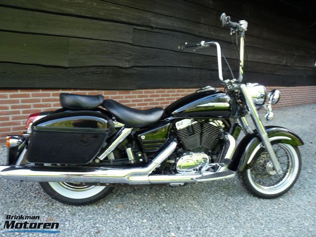 honda - vt-1100-c3-shadow