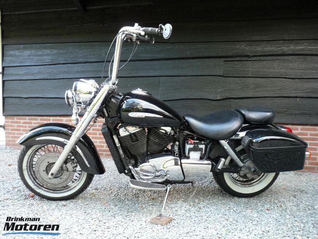 honda - vt-1100-c3-shadow