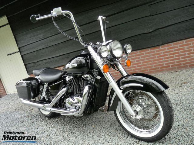 honda - vt-1100-c3-shadow