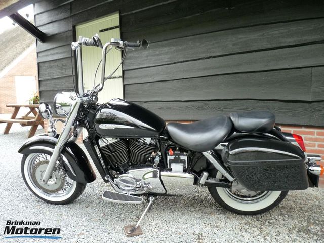 honda - vt-1100-c3-shadow