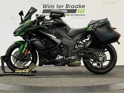 KAWASAKI NINJA 1000SX PERFORMANCE TOURER – foto 4