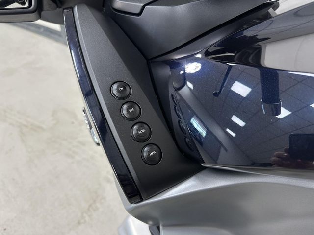 bmw - r-1250-rt