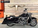 HARLEY-DAVIDSON ROAD KING FLHR