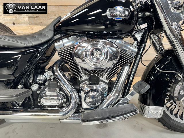 harley-davidson - road-king-flhr