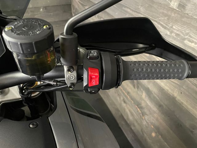 moto-guzzi - v-100-mandello-s