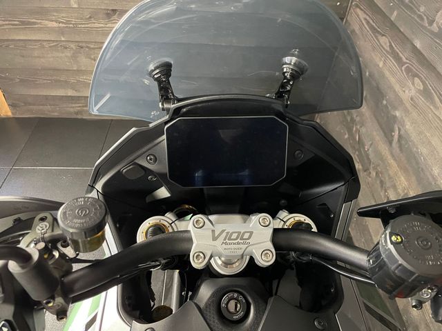 moto-guzzi - v-100-mandello-s