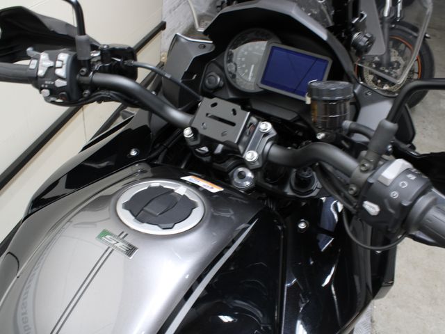 kawasaki - versys-1000-se-grand-tourer