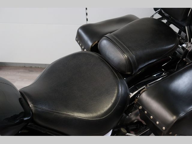 suzuki - vl-800-volusia