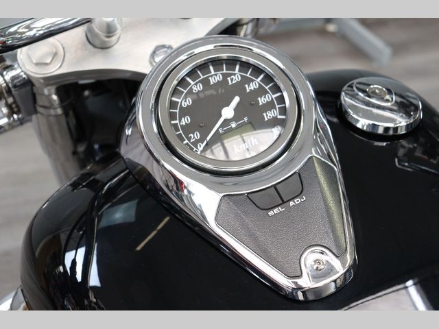 suzuki - vl-800-volusia