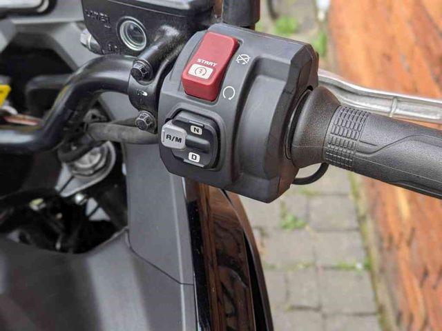 honda - nc-750-x-dct