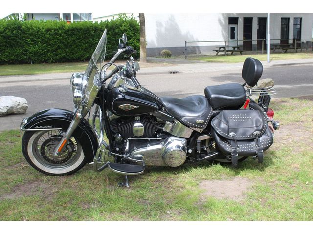 harley-davidson - heritage-softail-classic-flstci