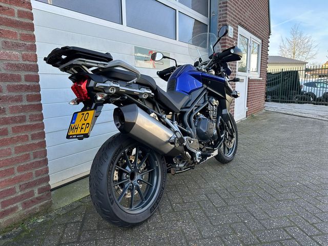 triumph - tiger-explorer