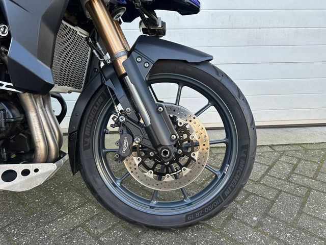 triumph - tiger-explorer