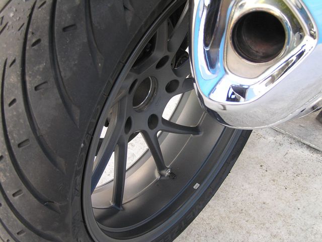 bmw - r-1200-rs