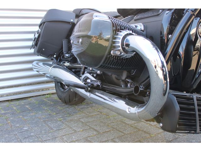 bmw - r-18-classic