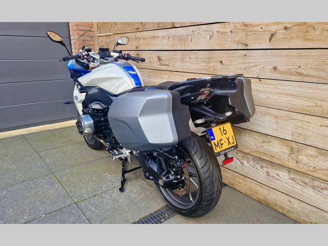 bmw - r-1200-rs