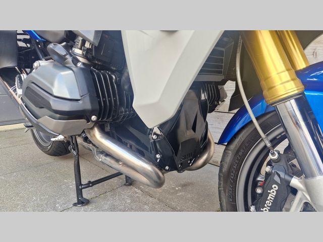 bmw - r-1200-rs