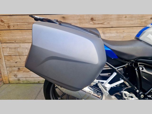 bmw - r-1200-rs