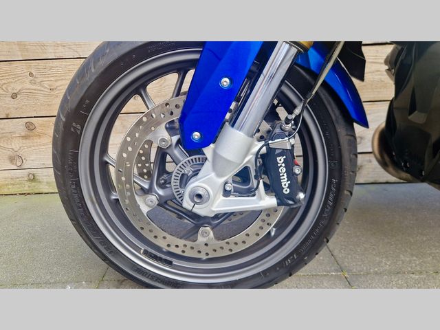 bmw - r-1200-rs