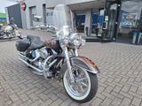 HARLEY-DAVIDSON SOFTAIL DELUXE FLSTN
