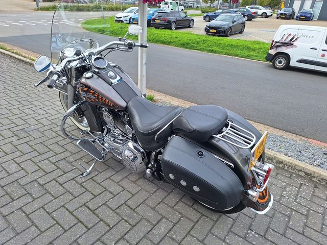 harley-davidson - softail-deluxe-flstn