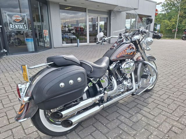 harley-davidson - softail-deluxe-flstn
