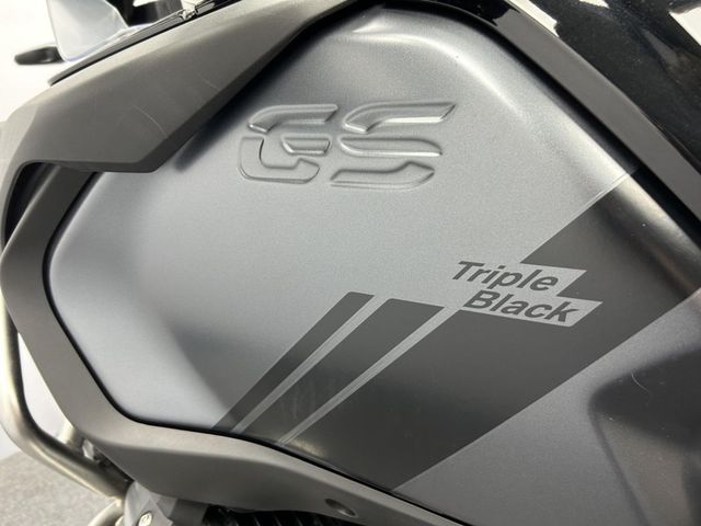 bmw - r-1250-gs-adventure