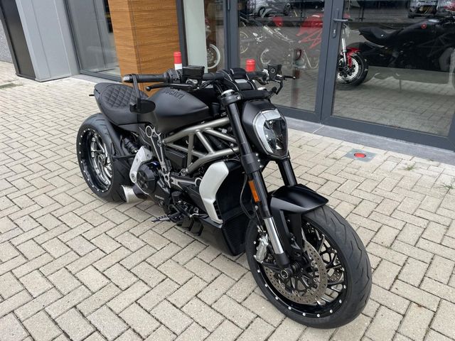 ducati - xdiavel-s