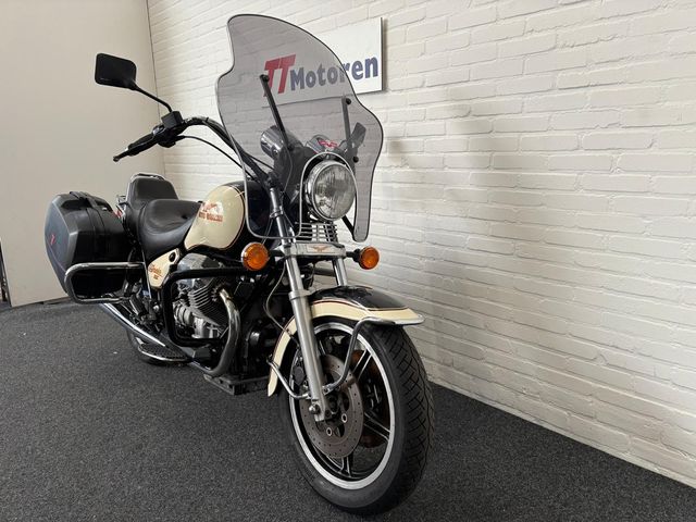 moto-guzzi - california-3