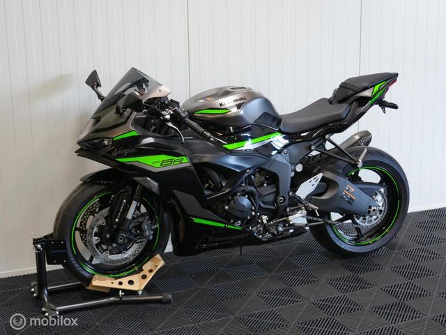 kawasaki - ninja-zx-6r
