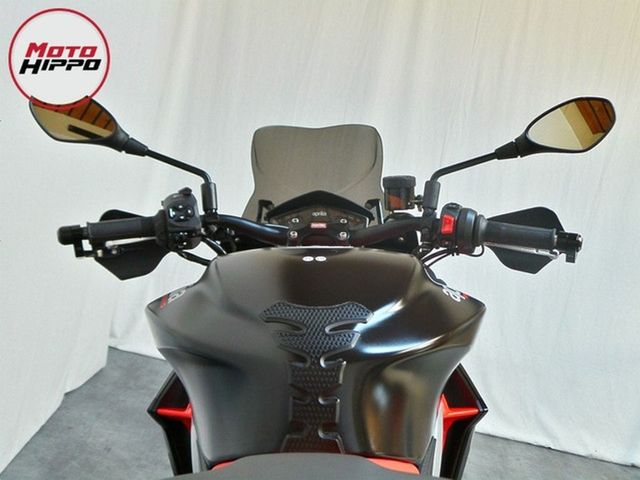 aprilia - tuono-660