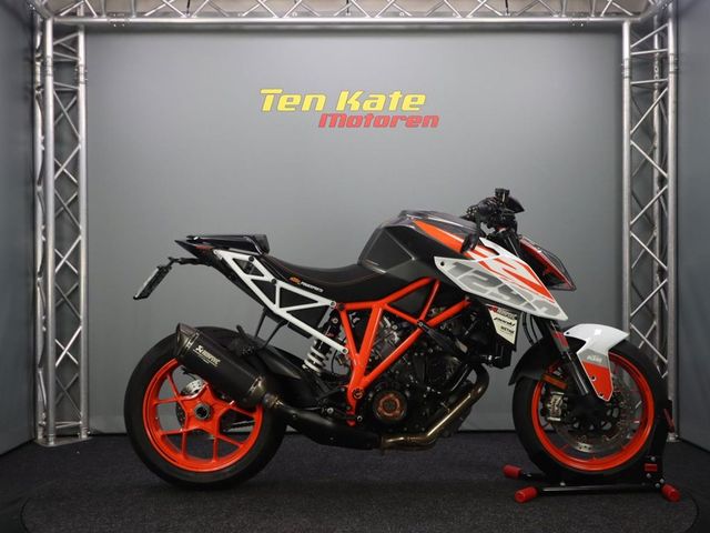 ktm - 1290-super-duke-r