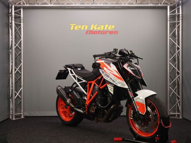 ktm - 1290-super-duke-r