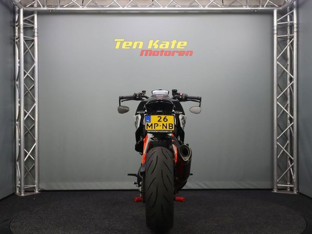 ktm - 1290-super-duke-r