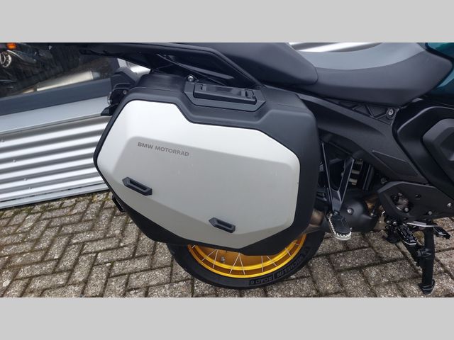bmw - r-1300-gs