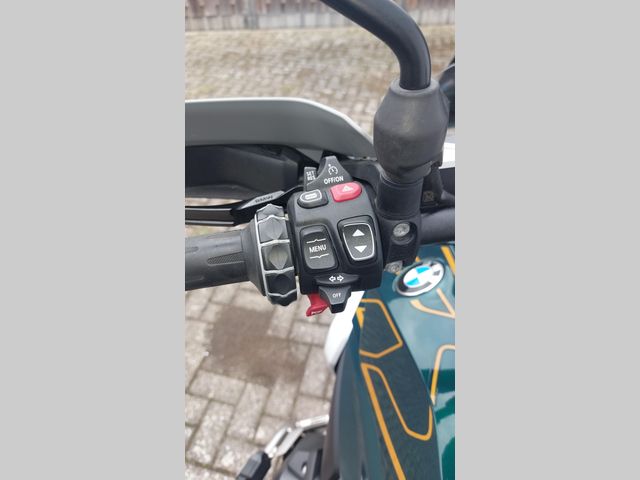 bmw - r-1300-gs