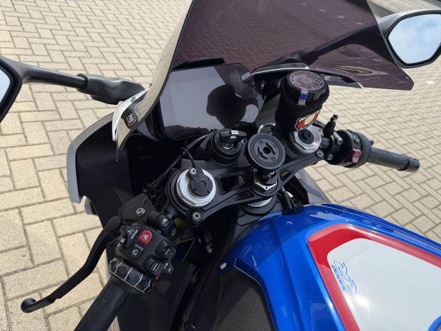 bmw - s-1000-rr