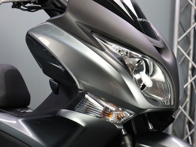 honda - fjs-400-silverwing