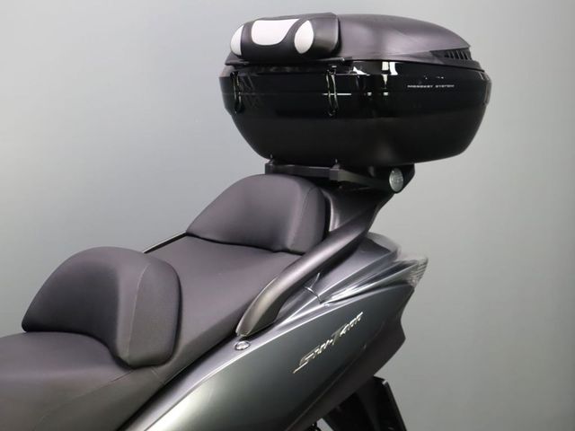 honda - fjs-400-silverwing