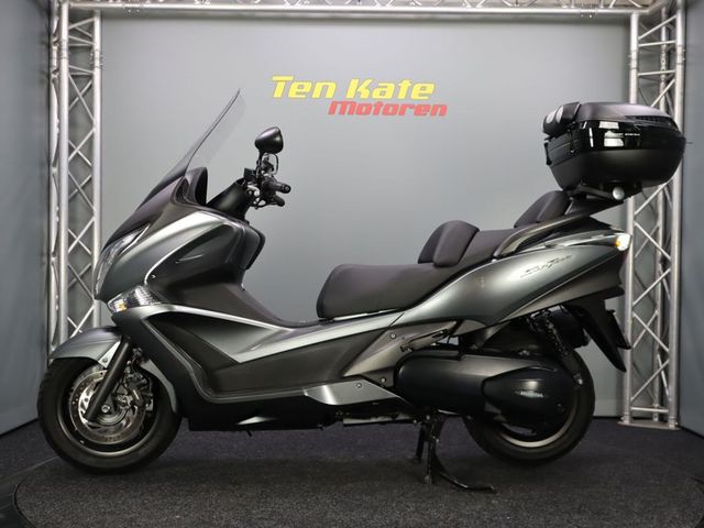 honda - fjs-400-silverwing