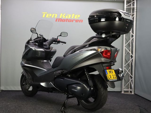 honda - fjs-400-silverwing