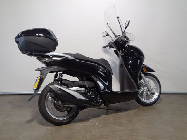honda - sh-300i---abs