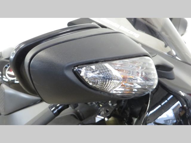 honda - cbr-1000-rr-fireblade