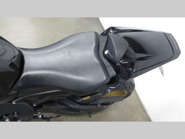 honda - cbr-1000-rr-fireblade