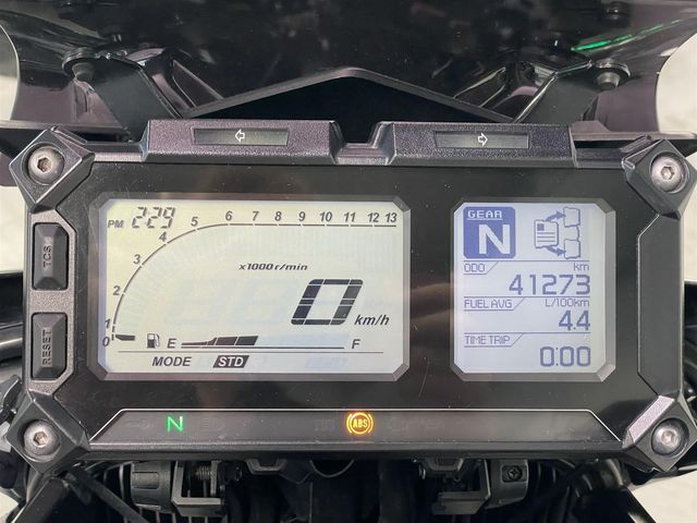 yamaha - tracer-900-abs