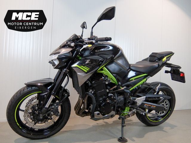 kawasaki - z900